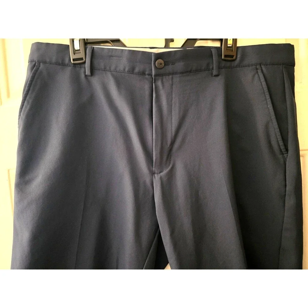 Greg Norman Men's Golf Short, Blue, Size 36
